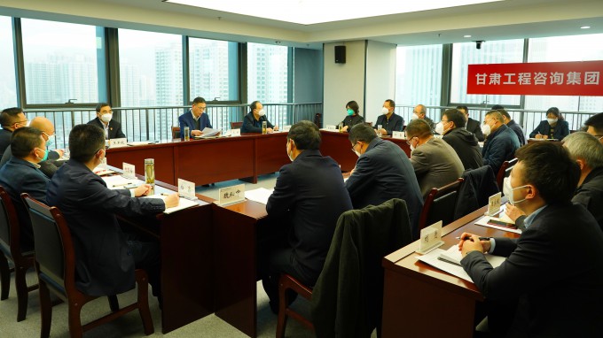 馬明在復工復產(chǎn)穩(wěn)增長調(diào)度會上強調(diào)：以等不起慢不得的緊迫感做實做細復工復產(chǎn)，以謀得實干得好的責任感統(tǒng)籌部署年底沖刺和明年重點工作